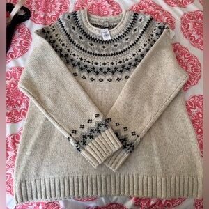 L.L. Bean Women's Gray and Black Nordic Sweater